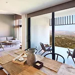 Resort Minthis