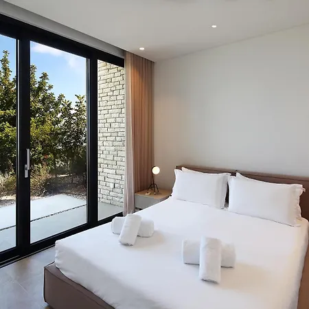 Minthis 5* Tsadha
