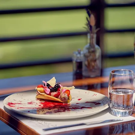 Minthis منتجع 5*