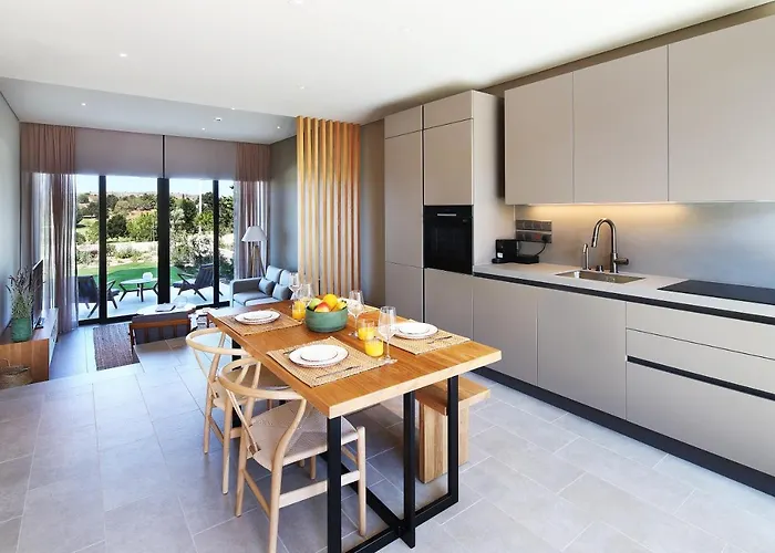 Minthis אתר נופש 5*