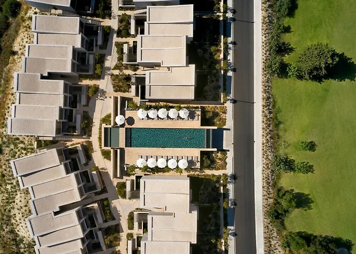 אתר נופש Minthis 5*