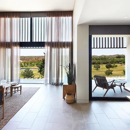 Minthis Resort 5*